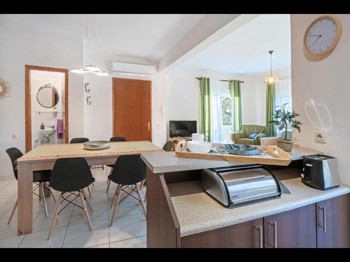 Omalia Apartment Prinos  Exterior photo